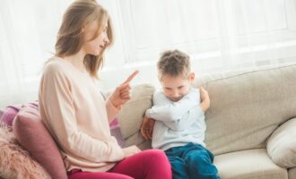 Как воспитывать детей без криков и наказаний